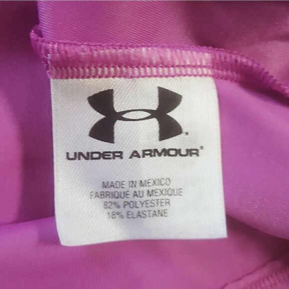 Under Armour Heat Gear Tank Top
Size Small - Picture 2 of 5